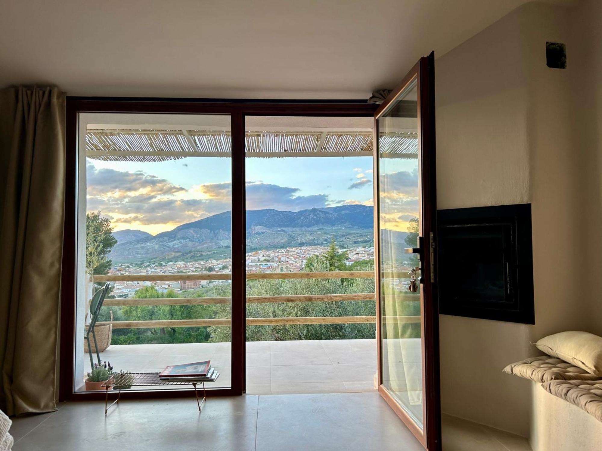 Lenta Suites Pozo Alcon Bagian luar foto